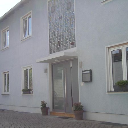 Hotel Garni Pension Ruth Mutterstadt Esterno foto